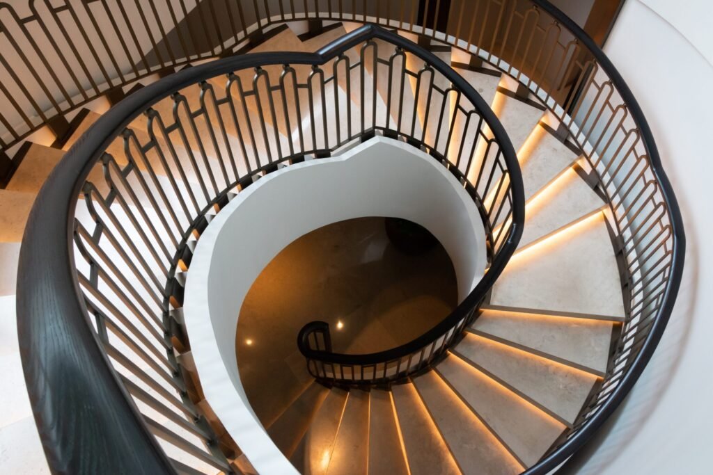 Luxury,Winding,Staircase,In,Black,And,White,Style,And,Illuminate
